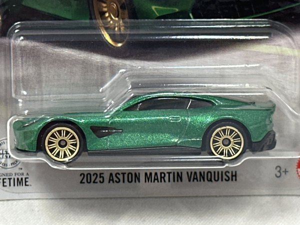 画像2: 2025 ASTON MARTIN VANQUISH (2)