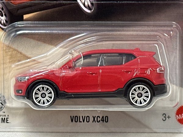 画像2: VOLVO XC40 (2)